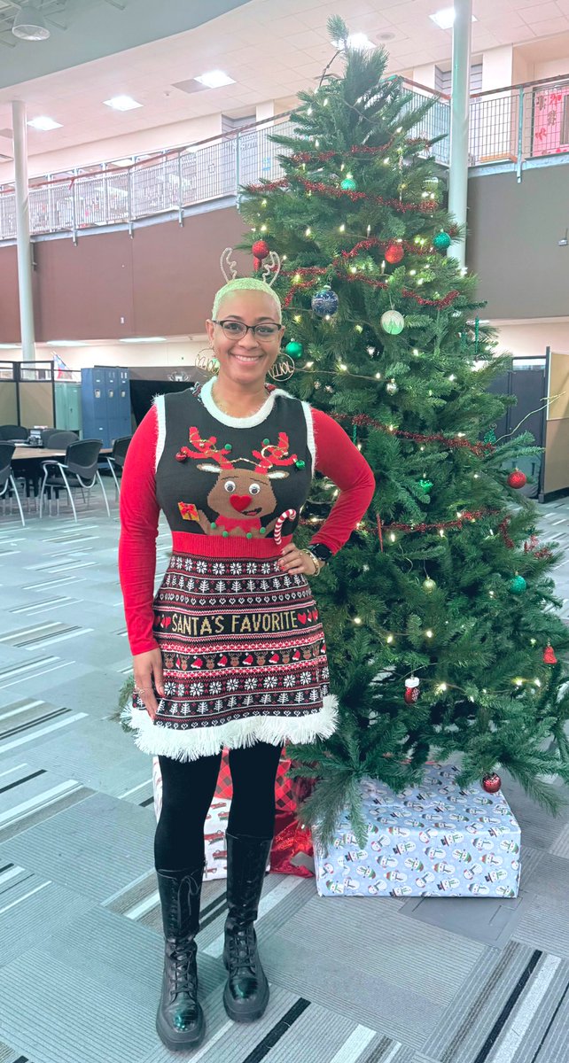 DrBDugas's tweet photo. Today is Spring ISD’s Ugly Sweater Contest! I’m going for #BestReadyMade 
#SpringSweaters @SpringISD #Wunsche12DaysOfChristmas 🦌🎄🎁🎅🏽 https://t.co/XzcLgTLOdS