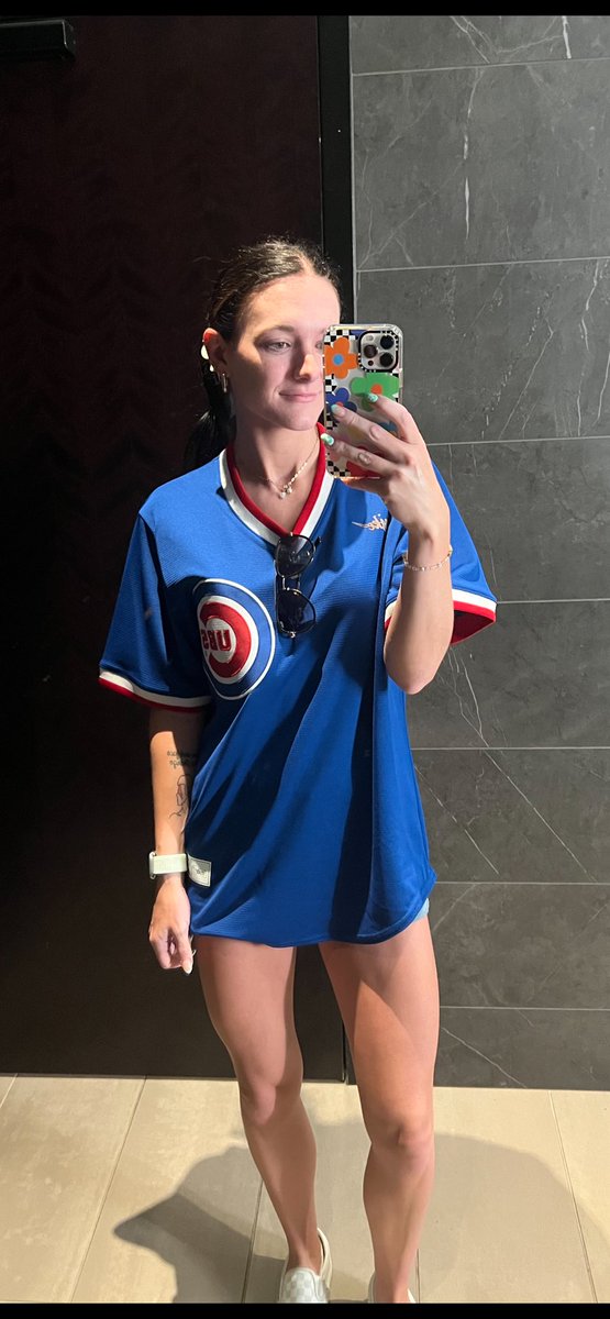 dick van yikes🤠 tweet media