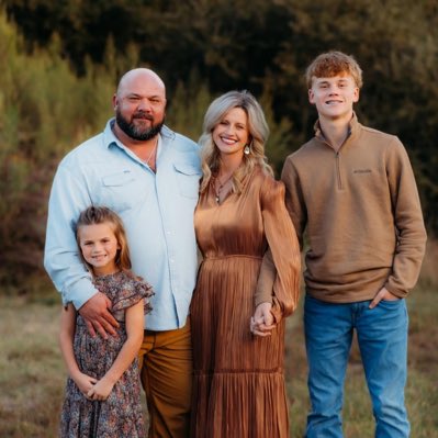 Shane Anderson (@coacha_gameone) on Twitter photo #NewProfilePic #NewProfilePic