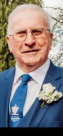 RoscreaHurling's tweet photo. We were shocked and deeply saddened to learn of the sudden passing of our Club President Mick Minogue this morning. 

A native of Knockshegowna Mick came to work and live in Roscrea. He soon became a very significant player and regular on Roscrea Senior Hurling teams. https://t.co/raIsM0ICjc