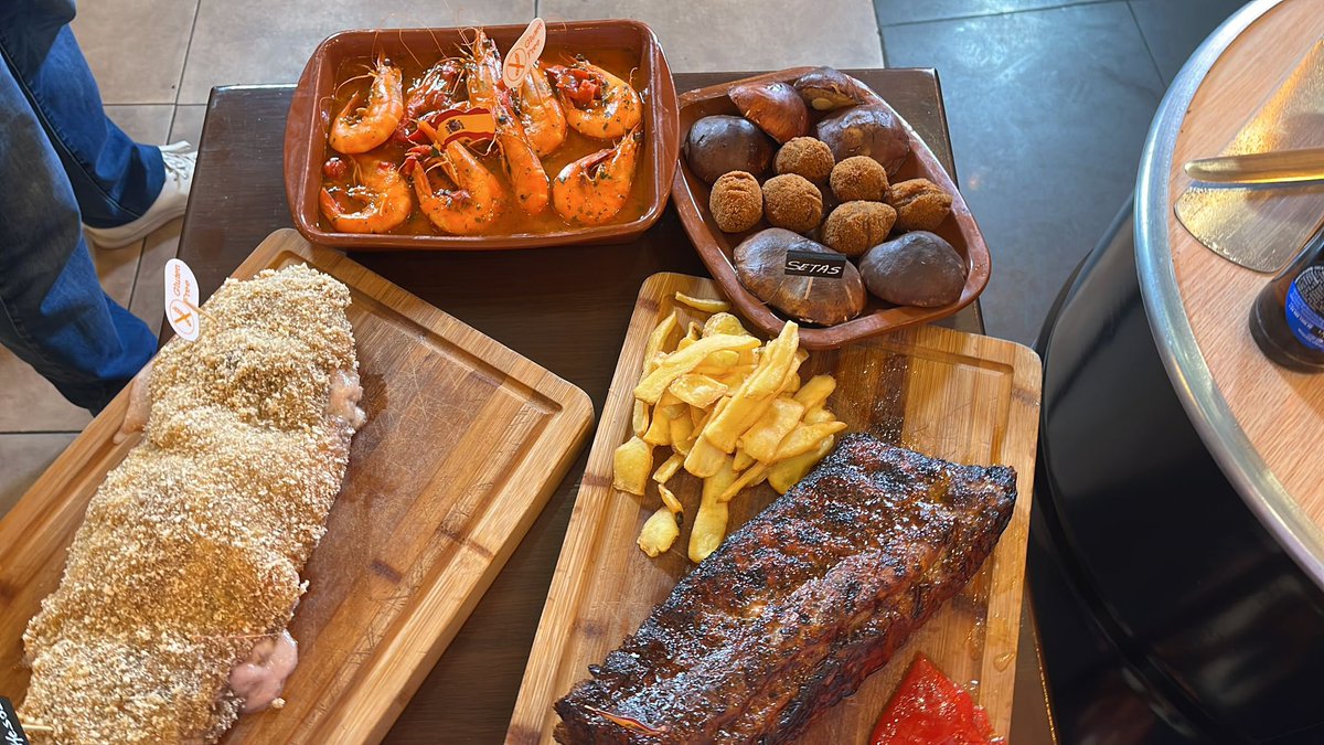 Bodegón Asturleonés tweet media