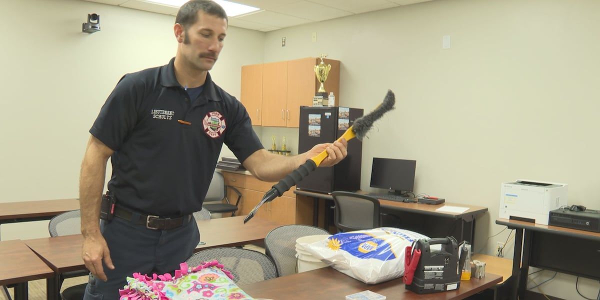 Winter is coming, so make sure you stay ahead of the cold with a winter emergency kit.

We recommend having a bag of Oil-Dri granular absorbent on hand for tire traction in icy and snowy conditions. #OneSourceAbsorbent

buff.ly/3OGmXXO