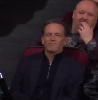 Loduis2's tweet photo. @lulumeservey hahaha looks like your daddy phill wasn't pleased about last night 🤣cry more https://t.co/y9CISEpWsi