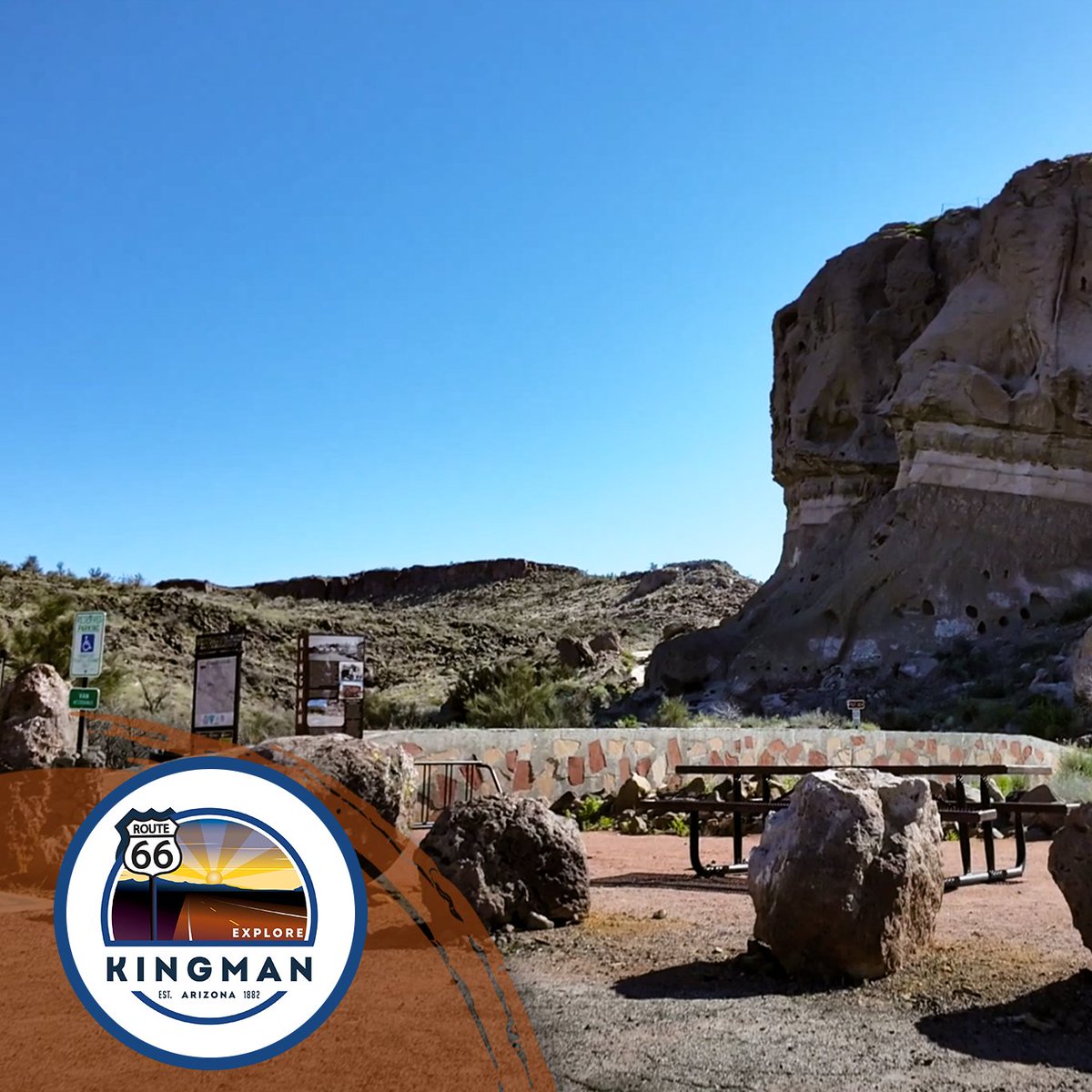 explorekingman's tweet image. Get Active Outdoors
🚴‍♂️ Get active at Kingman’s outdoor fitness events, including charity runs, bike races, and yoga sessions in the park. Stay fit while having fun! #OutdoorFitness #ActiveCommunity