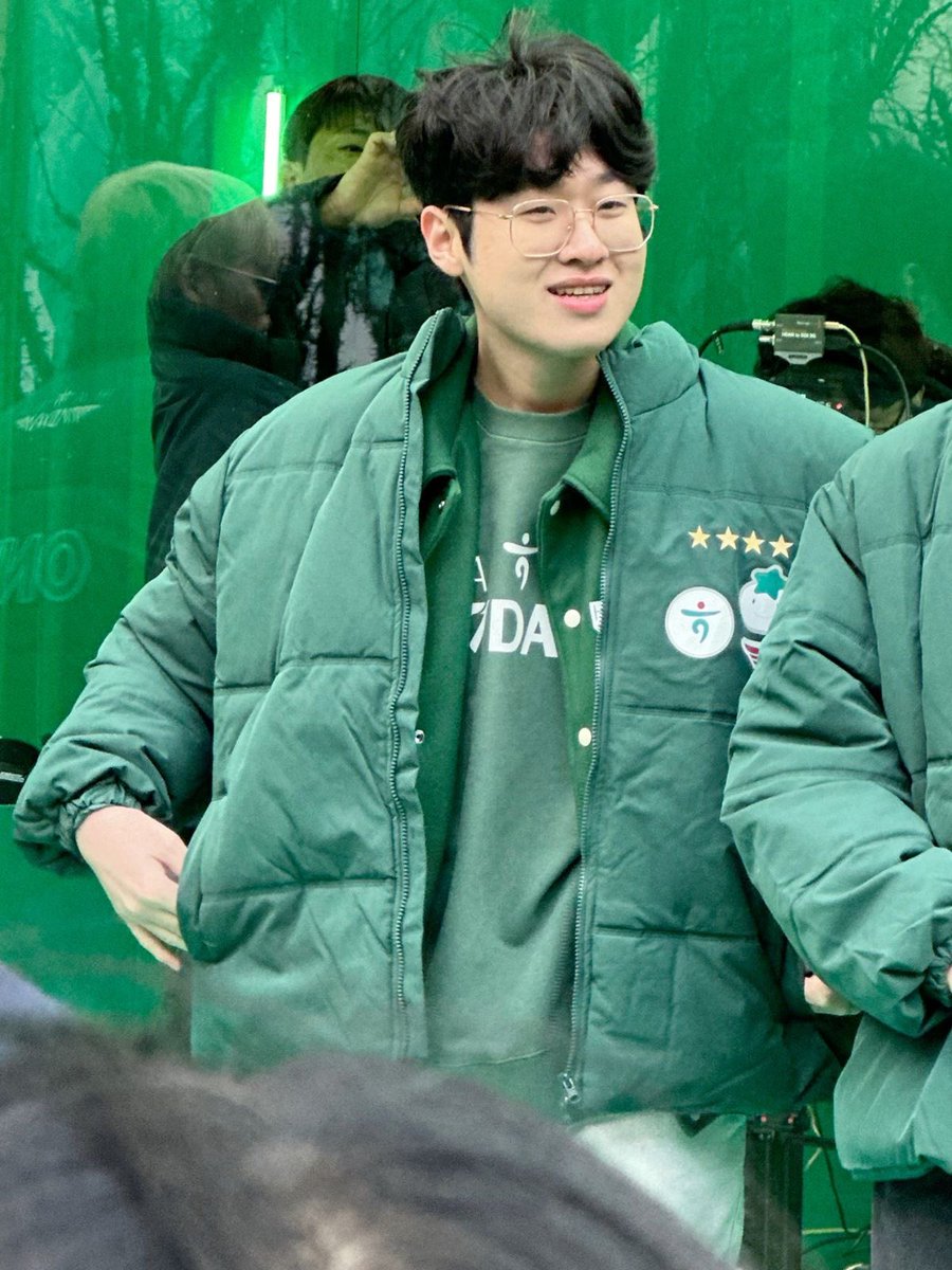 초록 우젱이 너무 예쁨