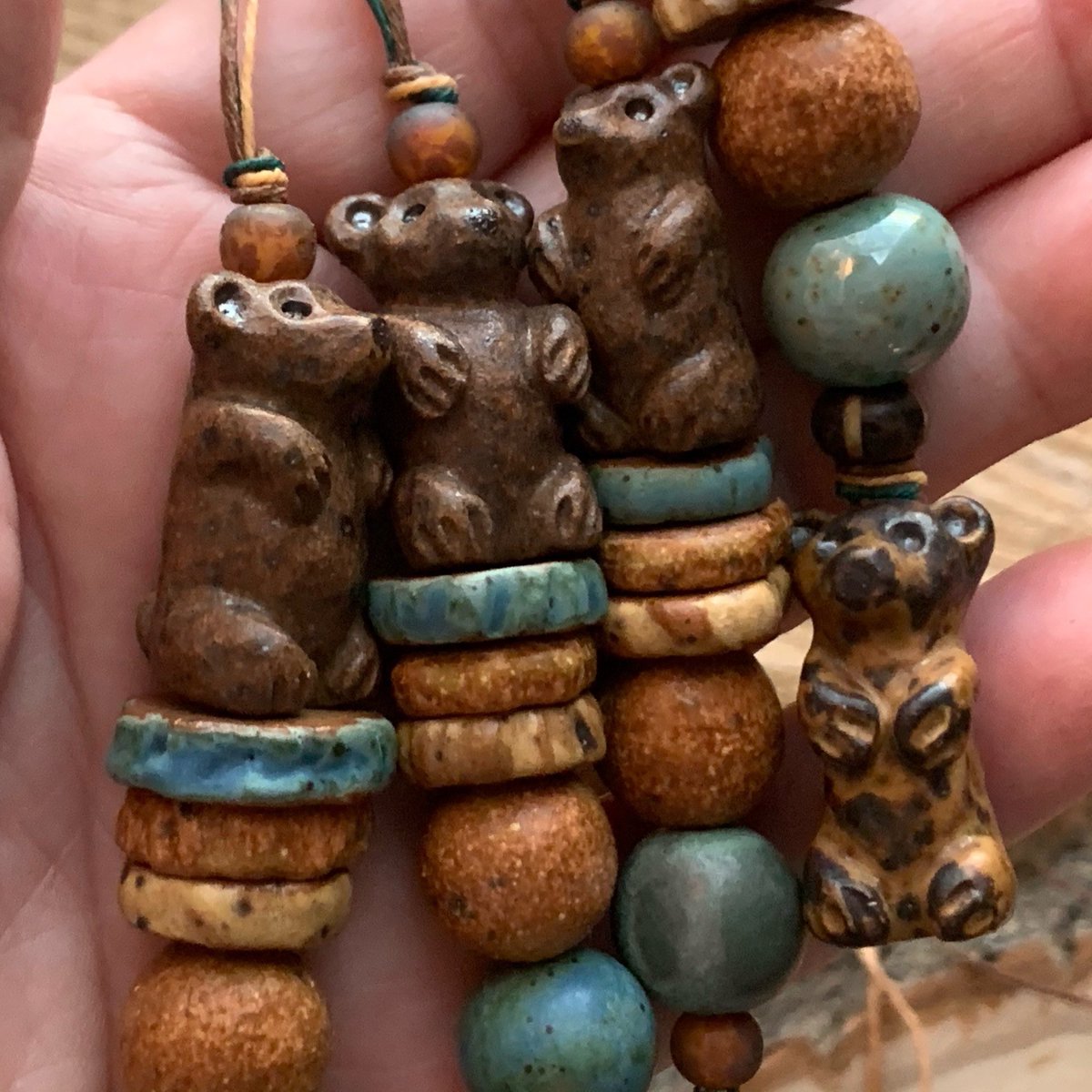 kartottfiles's tweet photo. Bear beads (previous work)

Starry Road Studio
#StarryRoadStudio
#CeramicArt #Beads
#ArtBeads
#CeramicBeads
#Ceramics #Pottery #Clay #Pottery https://t.co/m9WkPDh19B