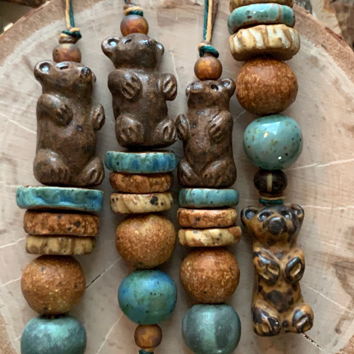kartottfiles's tweet photo. Bear beads (previous work)

Starry Road Studio
#StarryRoadStudio
#CeramicArt #Beads
#ArtBeads
#CeramicBeads
#Ceramics #Pottery #Clay #Pottery https://t.co/m9WkPDh19B
