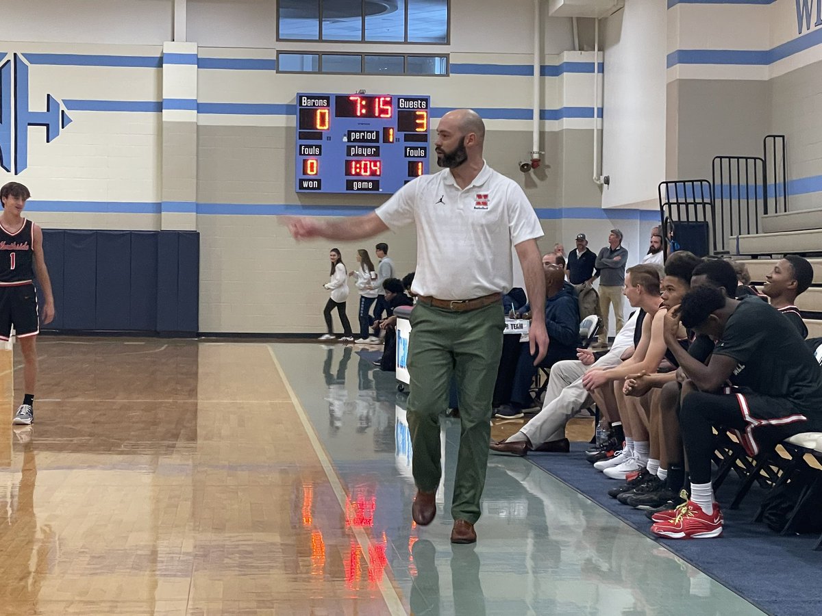 PrepHoopsSC's tweet photo. Baron Classic: Ragin Prep vs Northside Christian to start the day here at Wilson Hall. @LBohnsack_2 #PrepHoops #SwannysRoundballReview https://t.co/DfFEEdfhFo