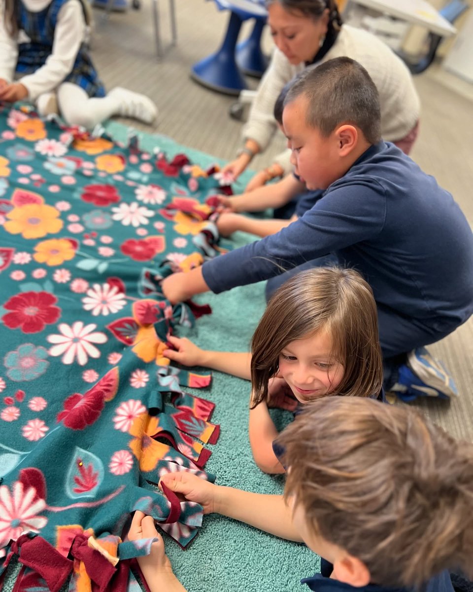 HillbrookSchool's tweet photo. 1st Grade’s got you covered (with blankets)! In preparation for their field trip to the Family Supportive Housing Center in January, both classes have been diligently making blankets to donate. https://t.co/0dAFMwj5oW
