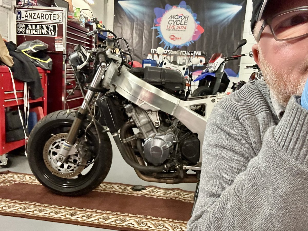 ๐๐ฐ๐ต๐ฐ๐๐ช๐ฏ๐จ๐ญ๐ฆ ๐ (@mototingle) on Twitter photo Today the 205th FireBlade to leave the Hamamatsu factory in Japan begins its phoenix revival. From neglected and rotten to rebuilt to OEM standards. This may take some time, no fake rebuilds like many YouTube influencers offer. Just a guy a motorcycle and his determination ๐ง ๐ฅ Today the 205th FireBlade to leave the Hamamatsu factory in Japan begins its phoenix revival. From neglected and rotten to rebuilt to OEM standards. This may take some time, no fake rebuilds like many YouTube influencers offer. Just a guy a motorcycle and his determination ๐ง ๐ฅ