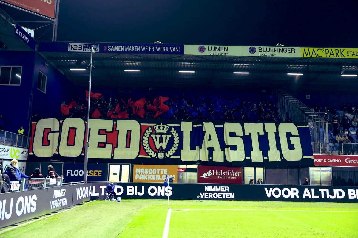 DjordiTifosi's tweet photo. Zijn we goed lastig of zijn we dat niet?
- Tilburg Tifosi
#pecwil #WillemII https://t.co/2eUJKngpJH