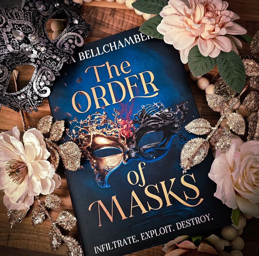 mtmctours's tweet photo. Such pretty posts from 📸@/bookishdesiree &amp; @/the_bookish_cave_of_wonders for The Order of Masks by @AlinaBellWrites!! 📖🎭💙 See each of their posts &amp; enter the intl giveaway for a chance to win a copy in our Bookstagram hashtag #TheOrderofMasksUKMTMC https://t.co/wo3AwG8eIc