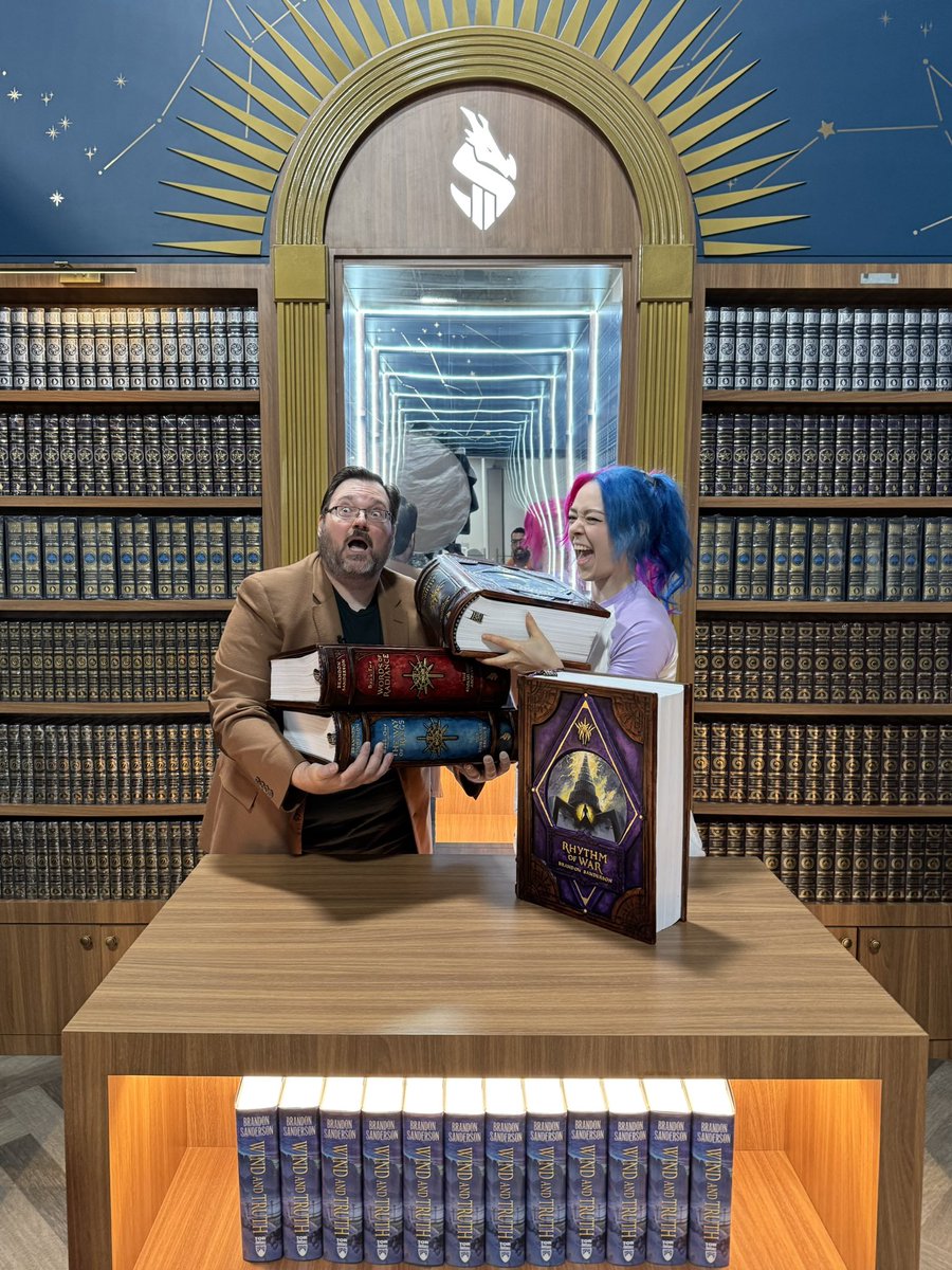 Brandon Sanderson tweet media