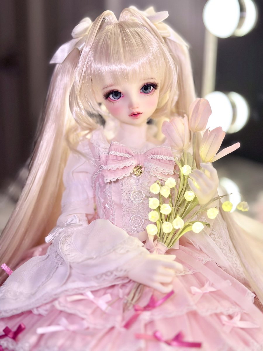 ドルパで一目惚れしたSheerRbliss(<a href="/SheerRbliss/">SheerRbliss</a>)様のチューリップとスズランのライト🌟
とても綺麗で見ているだけで癒しになる😌リラックスタイムのオトモになりました💕