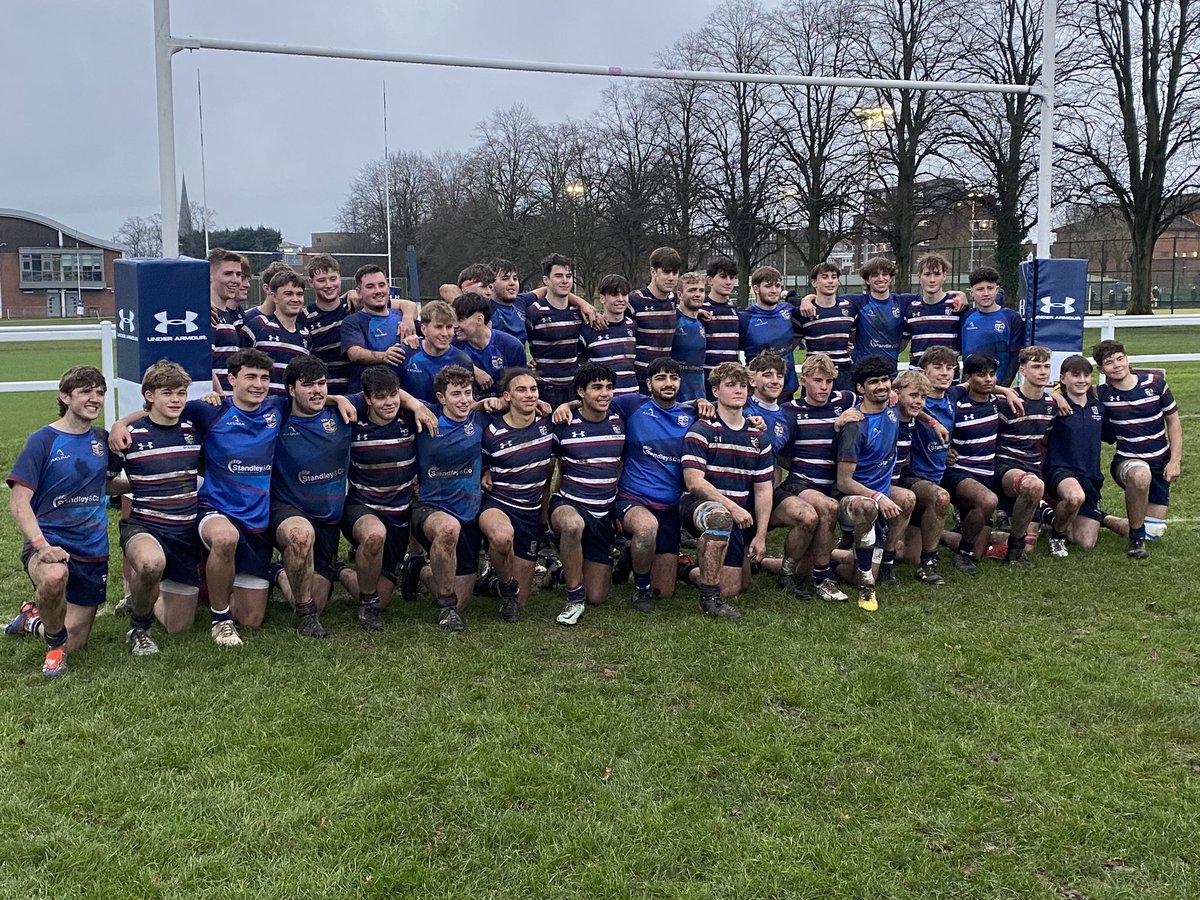 A fabulous end to term. Music, food and sport - so proud of our pupils and staff and lovely to see the recent alumni today. Merry Christmas to all- have a lovely break 🎄🎶🏉🏑#community