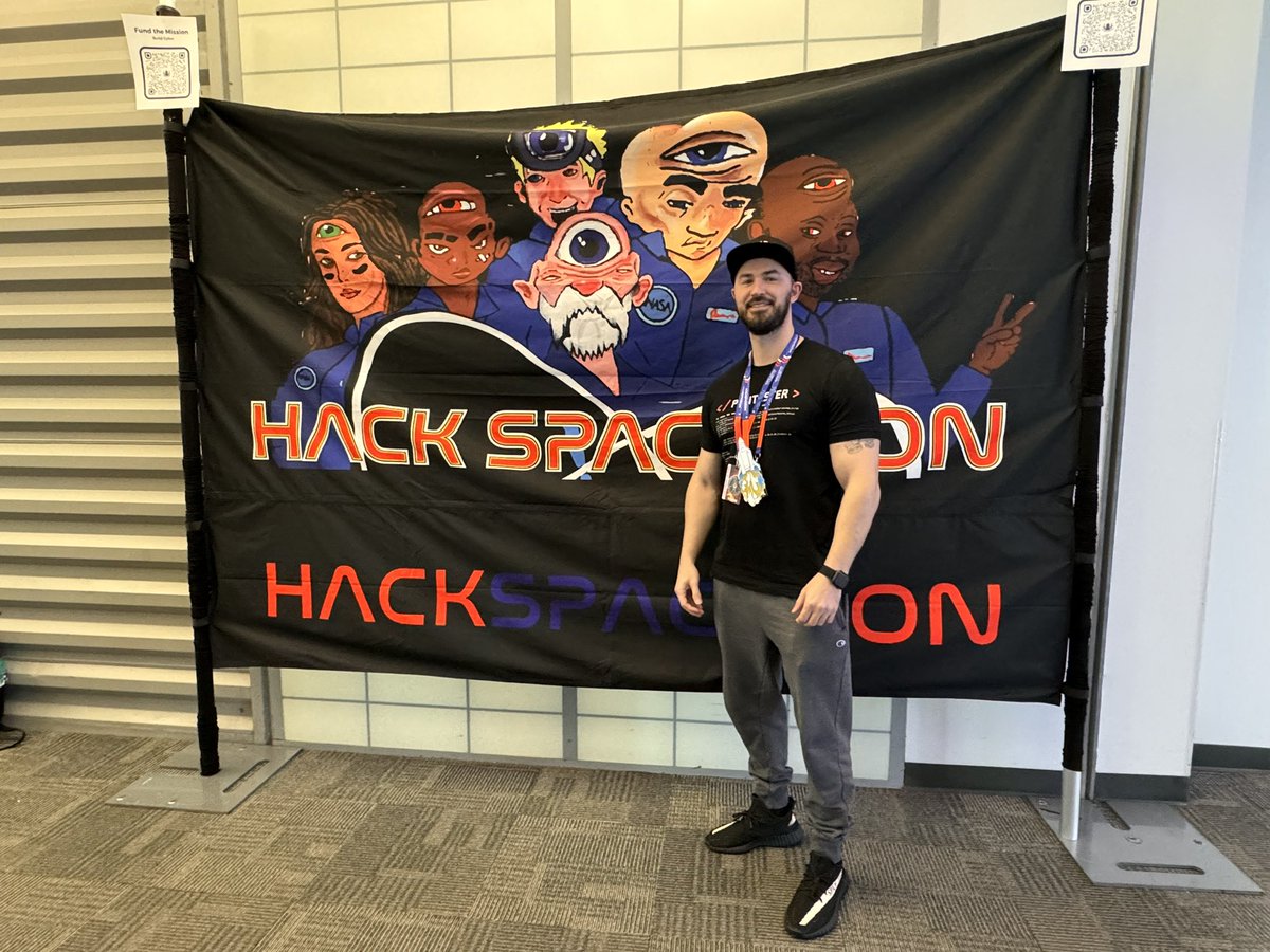 Soll_Godfather's tweet photo. We defend the web💻💯
#cybersecuritytips
#cybercrime #Blackhack 
Just got hacked https://t.co/MwZ616QFOr