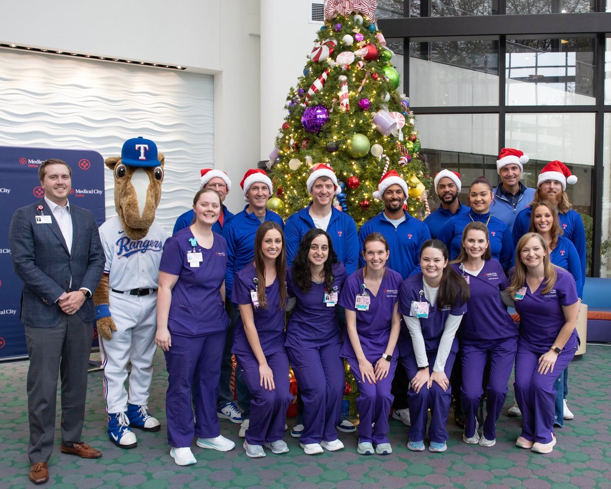 HCAhealthcare's tweet photo. Recently, the @dallascowboys and @Rangers took detours from their sports fields to bring smiles and cheer to pediatric patients at HCA Healthcare's @Med_City_Health. Thank you to the players and our colleagues for making the season bright for our Texas patients! #DaysOfCaring https://t.co/xraSaXgmu4