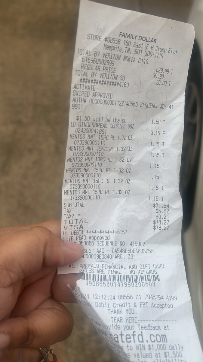 simes_emma's tweet photo. @familydollar warning please do not purchase prepaid cards from @familydollar . I purchased a total Verizon $30 prepaid card two weeks ago for an elderly lady! When I scratch the card the Pin# came off as well! https://t.co/e3FgXMIcX0