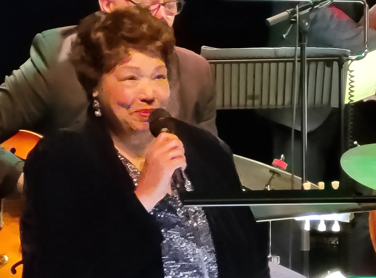 Hope19651's tweet photo. #Jazz joy met James Carter &amp; Marjorie Barnes in #Heerlen https://t.co/NlfuFwaoeN