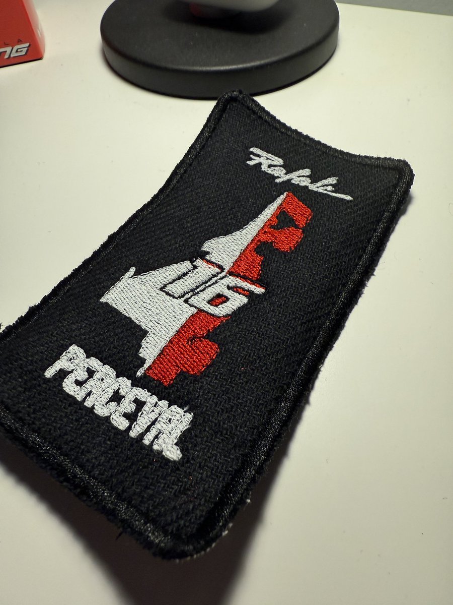 GGoms_'s tweet photo. @IlPredestinAyo @TristanTap_inF1 Je voulais te remercier pour le design, j’espère que ça te dérange pas https://t.co/Ms3zDZi4ru