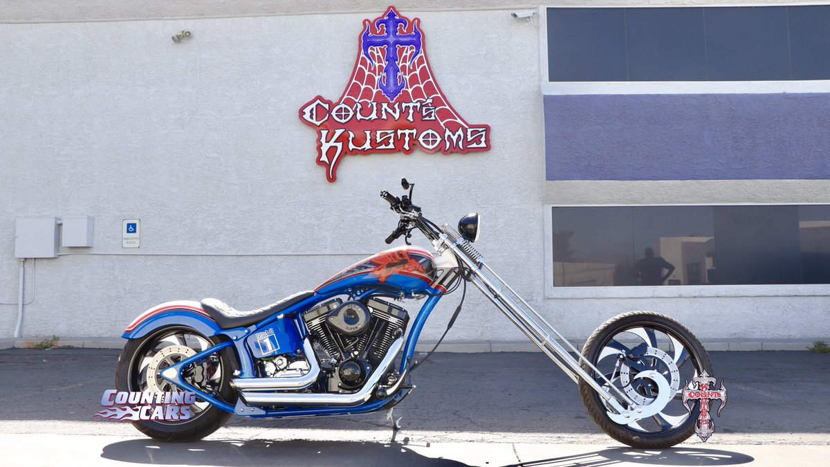 CountsKustoms's tweet photo. It’s Friday, and it’s quitting time! So let’s get on these amazing Count’s Kustoms choppers and ride! Email bikeprojects@countskustoms.com to have us build your next bike! 
#history #lasvegas #countskustoms #countingcars  #quittingtime #chopper
@CountsKustoms_S @DannyCountKoker https://t.co/rZeGroQHVK