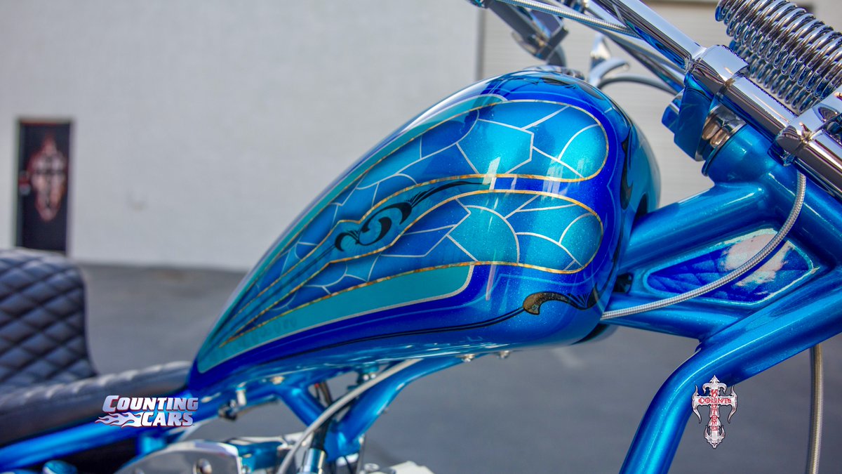 CountsKustoms's tweet photo. It’s Friday, and it’s quitting time! So let’s get on these amazing Count’s Kustoms choppers and ride! Email bikeprojects@countskustoms.com to have us build your next bike! 
#history #lasvegas #countskustoms #countingcars  #quittingtime #chopper
@CountsKustoms_S @DannyCountKoker https://t.co/rZeGroQHVK
