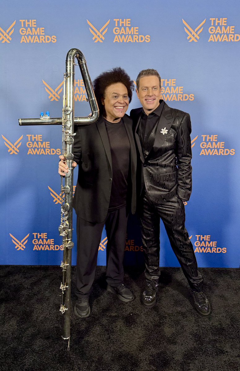 WOW!! <a href="/thegameawards/">The Game Awards</a>  LAST NIGHT WAS AMAAAAZING!! Thanks to dear <a href="/geoffkeighley/">Geoff Keighley</a> and ALL there for an amazing production... I WILL POST MANY MORE PICS SOON! 

I REALLY HAVE TO THANK GOD FOR THE MIRACLE HE GAVE ME LAST NIGHT... WILL EXPLAIN LATER... GOD BLESS YOU ALL!!