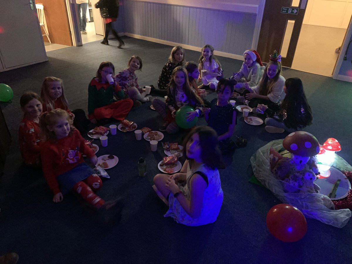 3rd Burgess Hill Brownies tweet media