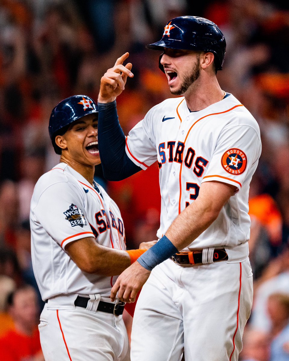 astros's tweet photo. 3x All-Star
1x Gold Glove Award Winner
1x Silver Slugger Award Winner
2022 World Series Champion
 
Six incredible years of King Tuck. 👑 https://t.co/05B2VC4trU