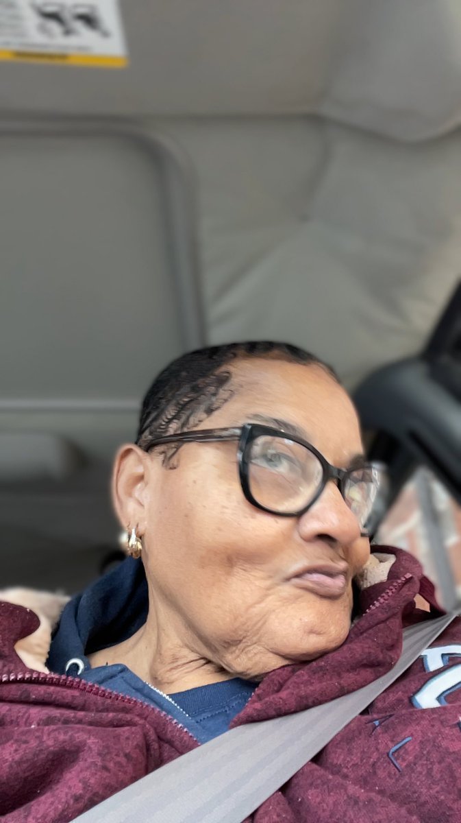 ChocolateMinaj tweet media