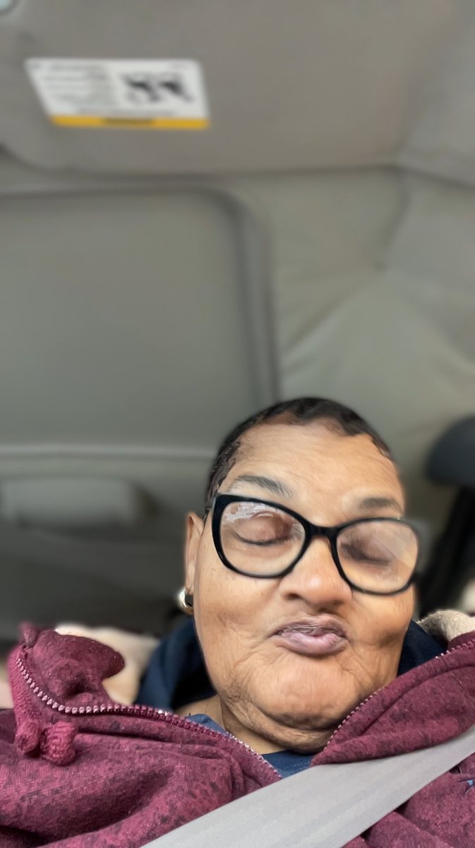 ChocolateMinaj tweet media