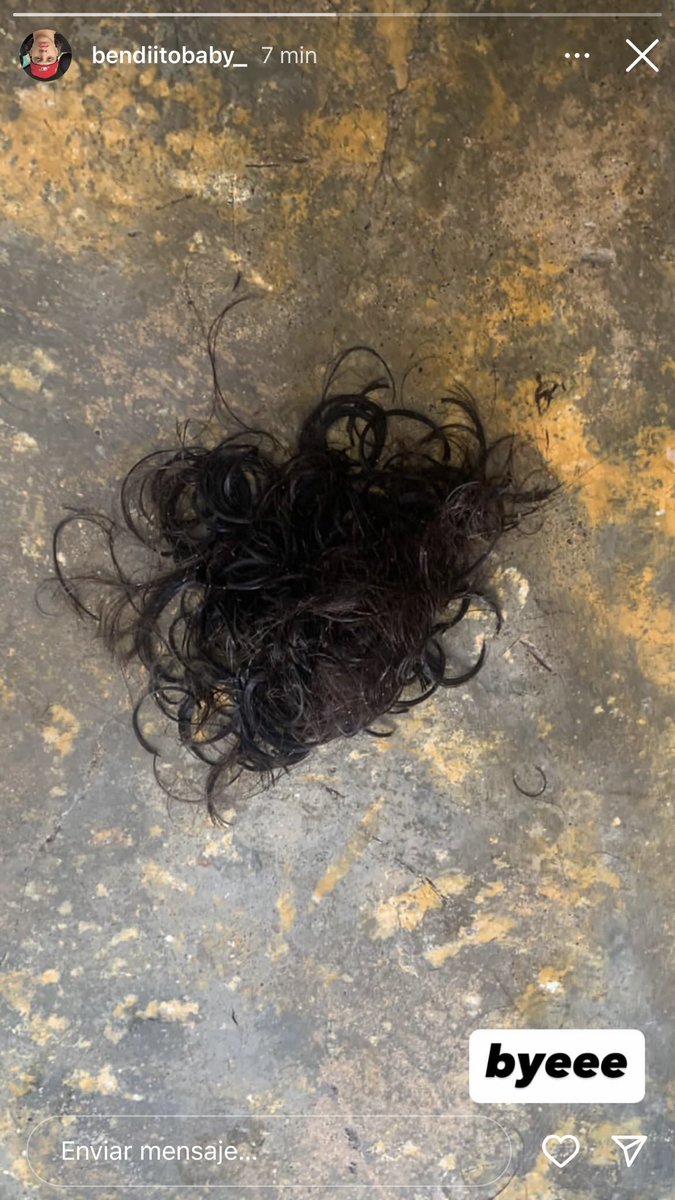 Cruz_Offcial_18's tweet photo. @bendiitobaby_  se recortó el cabello https://t.co/ZTdHciNEXw