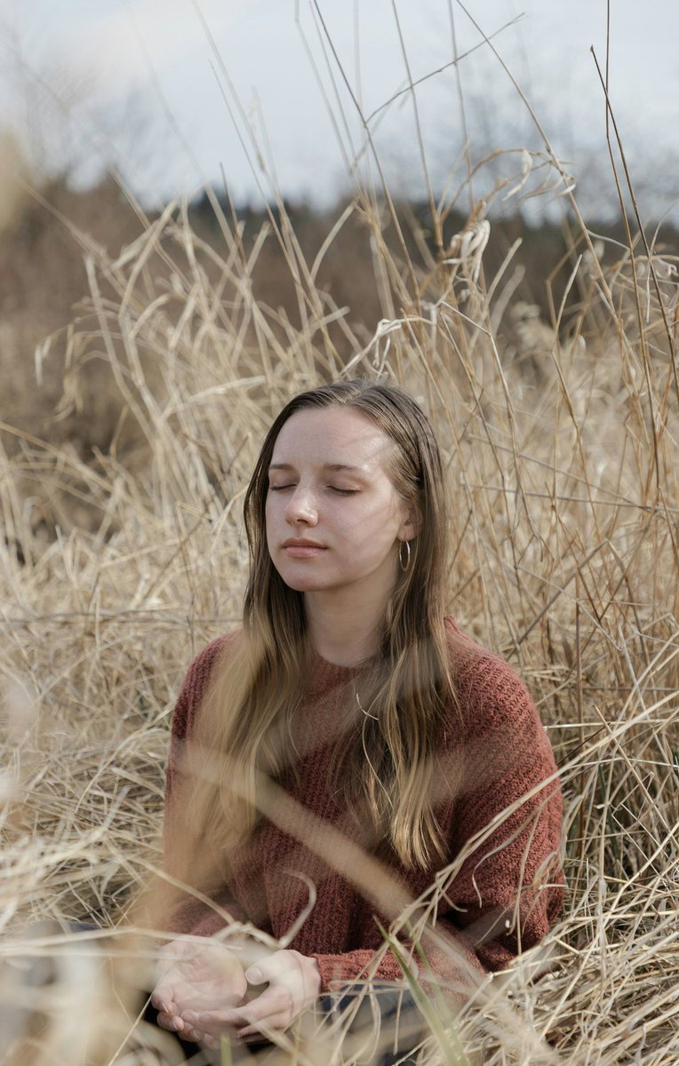 May God give you a deep reassurance that it will all be okay in the end, and if it is not okay, then it is not the end. May peace pour over you like the warmth of the morning sun, bringing strength, courage and resilience. Don’t let pain steal your stillness. #niteblessing