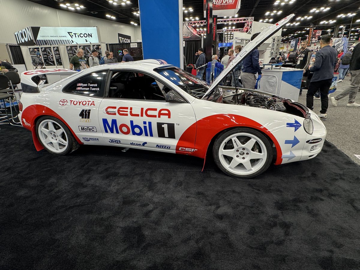 DestructoFox's tweet photo. I love getting to come to PRI every year. Catching up with friends while surrounded by cool cars, and getting to check out the latest gear. https://t.co/9rVNqMLTir