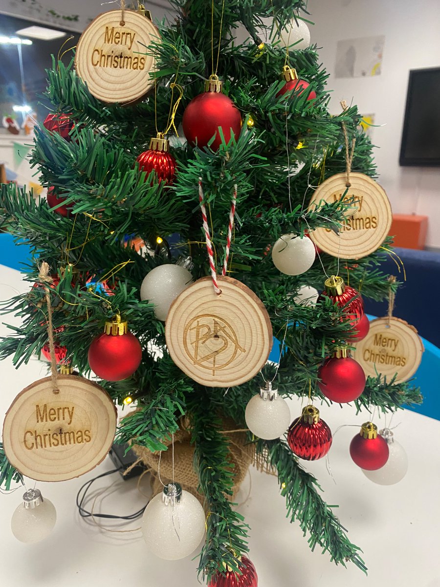 Outstanding efforts from our S4 <a href="/KingsTrust/">The King's Trust</a> boys today learning how to operate the laser cutter in technical  for their Christmas enterprise project. Items will be on sale next week ⭐ 🌲 <a href="/BoclairAcademy/">Boclair Academy</a>