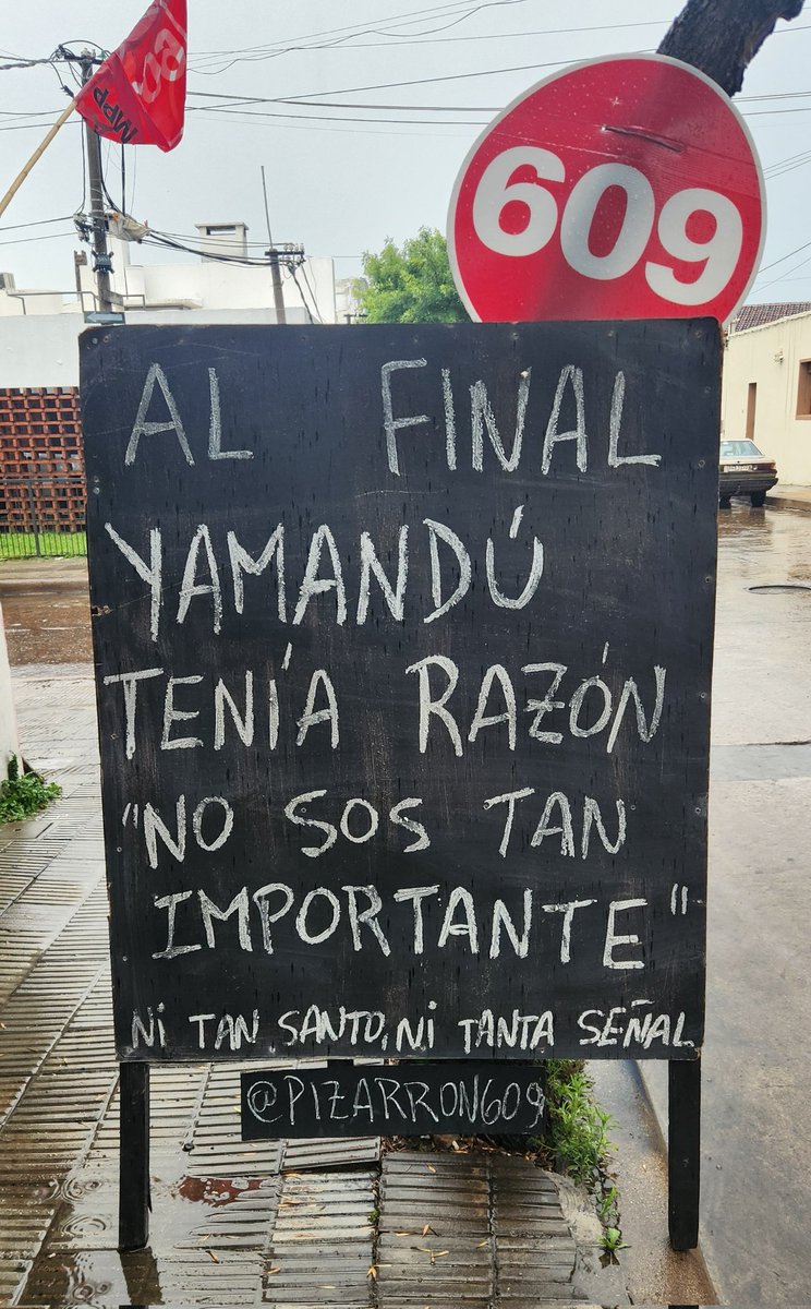 Pizarron609's tweet photo. Apaga la tele, te queda mas claro.
#Pizarron609 https://t.co/GhI5Ez4Mt8