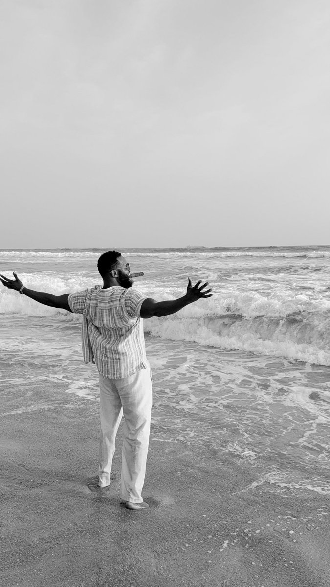 ozeeMbadiwee's tweet image. At the point in life where we don’t stress the petty things #staycleannoreason