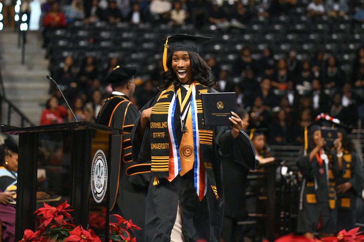 Grambling1901's tweet photo. Congratulations Fall Class of 2024. YOU DID IT!!🎓👏🏾💛🖤 https://t.co/df3yu62joI