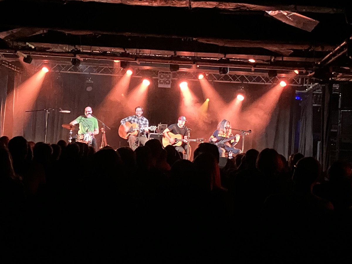 Becky Williams tweet media