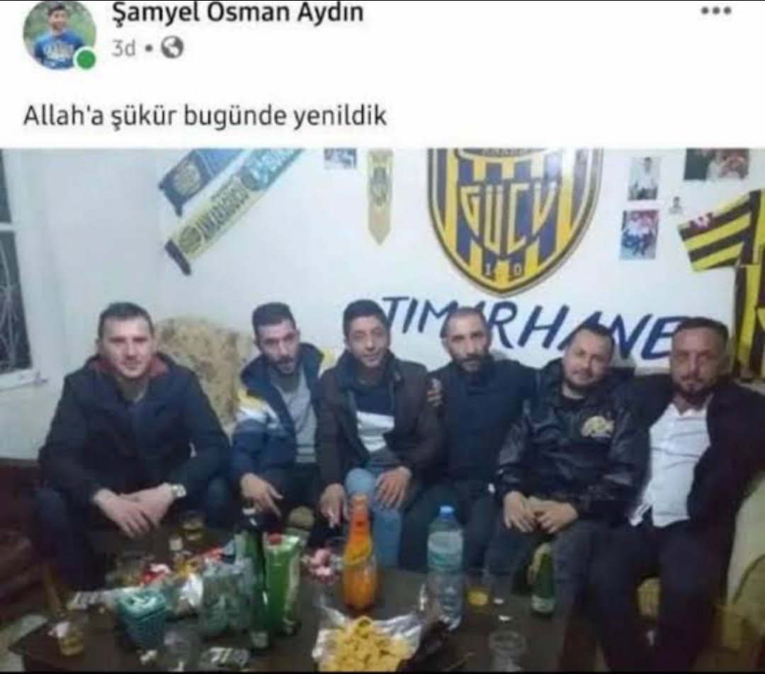 vizaspashaa's tweet photo. Maç sonu chatteki kardeşlerle biz #HYPvMAH https://t.co/zdxKROrcbQ