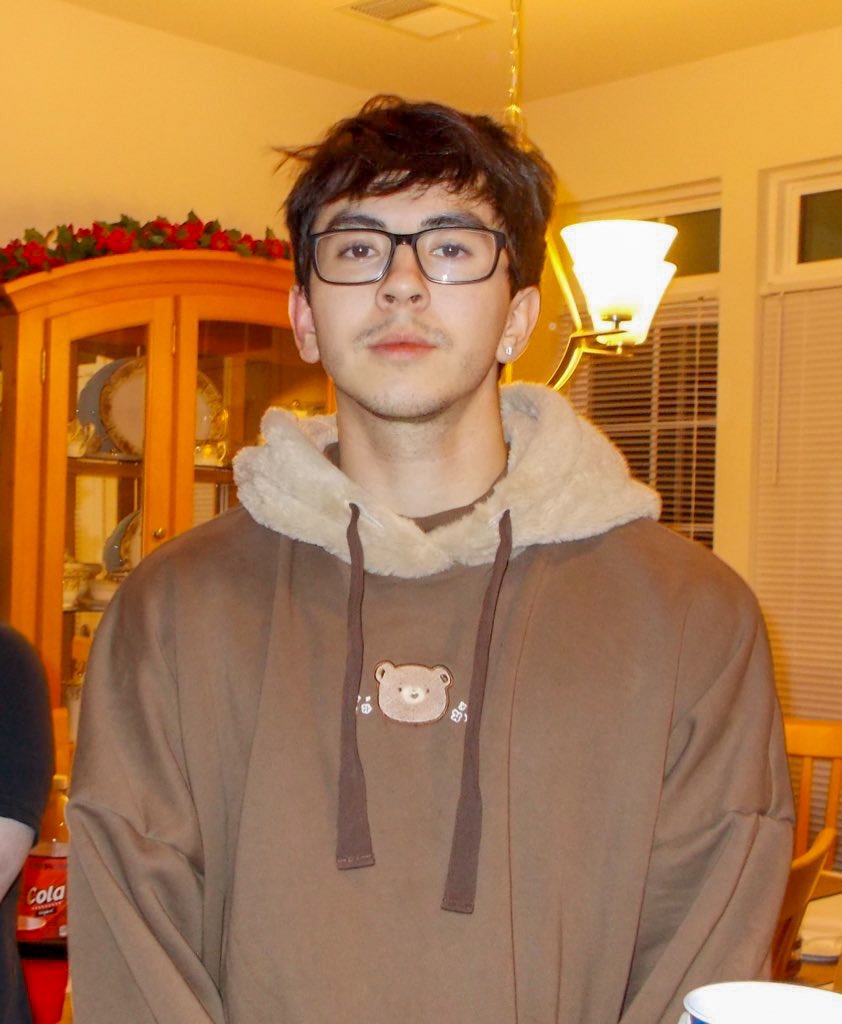 NotWallibear tweet media