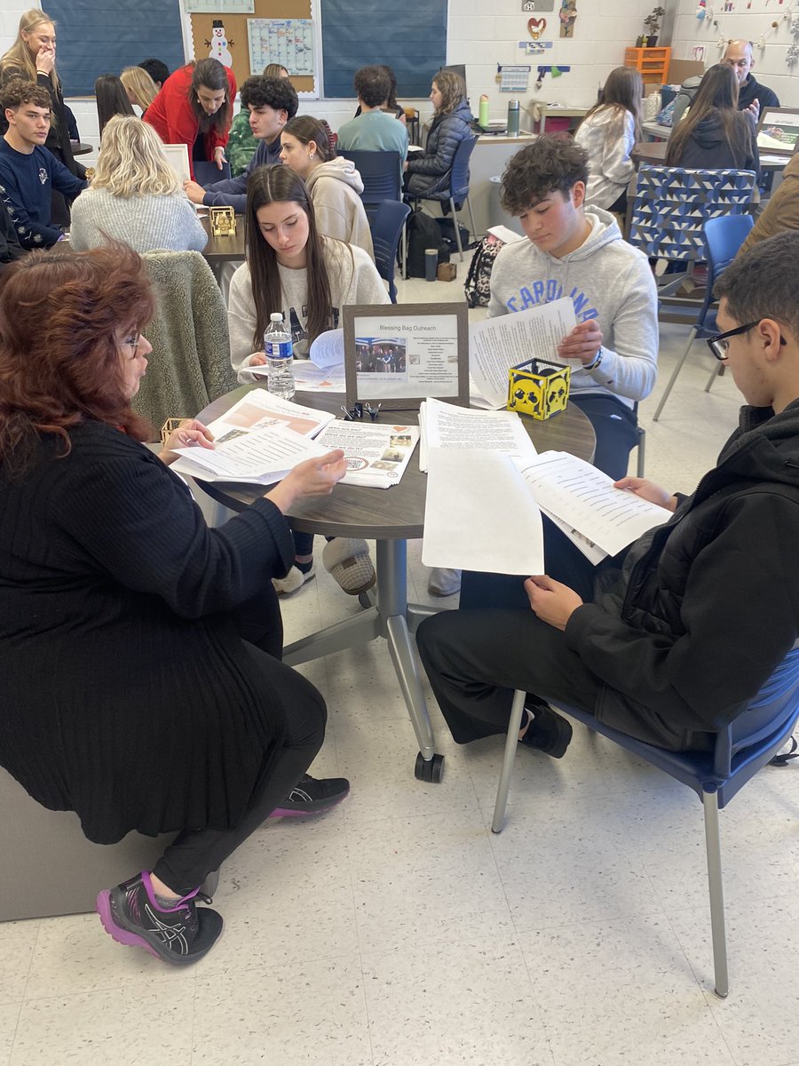 IB students engaging with local volunteers and non-profit organizations for CAS Project ideas! <a href="/BravermanHHS/">Jeremy Braverman-Howell HS Principal</a> <a href="/MsJenner/">Kristine Jenner</a>