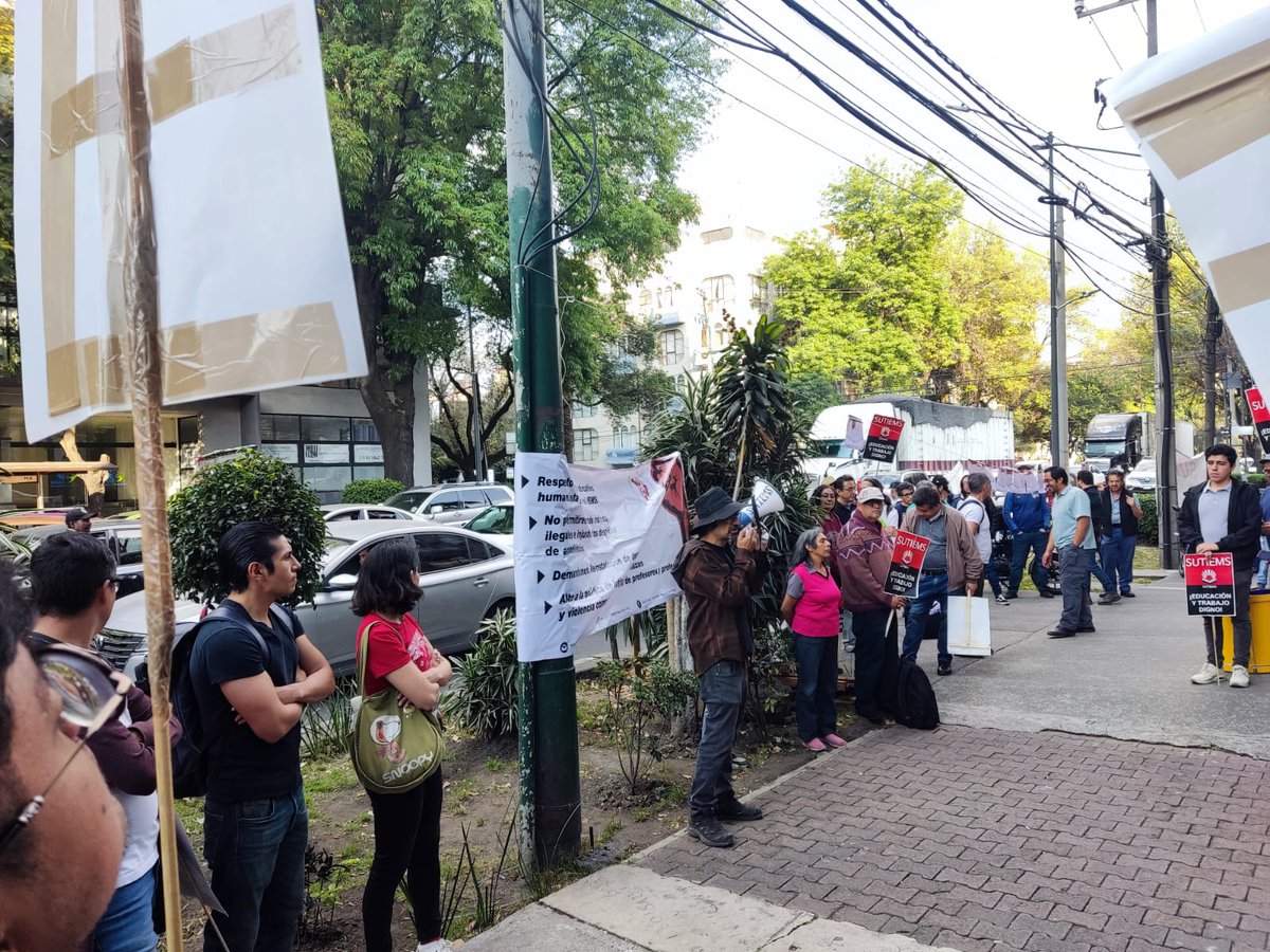 SutiemsOrg's tweet photo. Alto al acoso laboral en el @IEMS_CDMX 
@lasillarota @El_Chamuco @AristeguiOnline @ElFinanciero_Mx @proceso @Somoselmedio @LaJornada @Milenio 
@ClaraBrugadaM 
Solución a las demandas de las y los trabajadores.
@RadioEducacion @LaIzqDiarioMX https://t.co/ldUChMqlwo