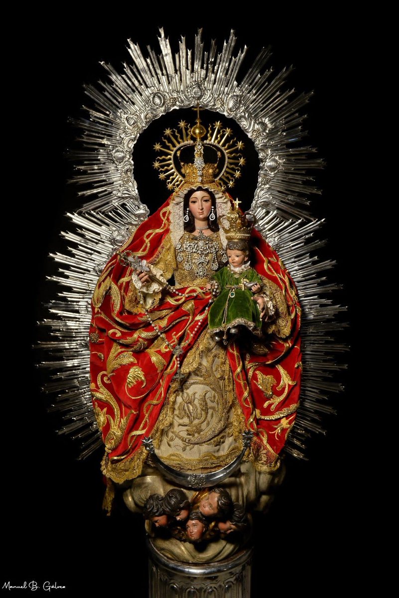 Estandarte de Sevilla tweet media