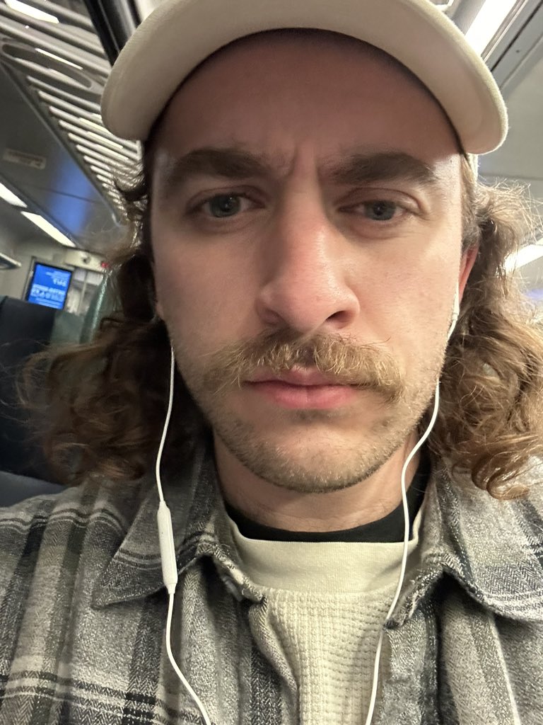 Frank tweet media