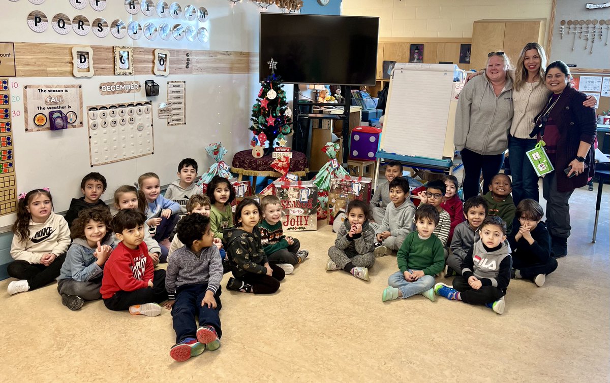 Congratulations and thank you to Ms. Hurley, Ms. O'Keefe &amp; Ms. Akbari's kindergarten classroom for raising $637 to purchase gifts for our sponsored CAS family. Your generosity and teamwork have made a meaningful difference and reflect the caring spirit of <a href="/northwoodps/">Northwood School</a> <a href="/gecdsbpro/">GECDSB PR</a>