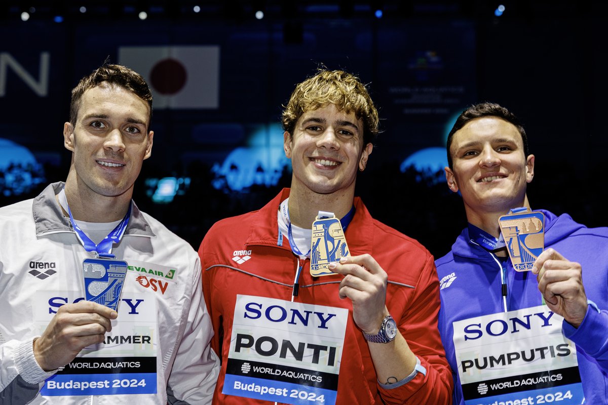 Swiss Aquatics (@swaqoffical) on Twitter photo HE DID IT AGAIN! 🤩
World Champion Noè Ponti! In a fabulous time of 50.33s, a new Swiss and championship record, he secures the gold medal in the 100m medley! 🏆
We are speechless and take our hats off! Congrats, Noè, Massimo and Andrea! 💖
📸 Patrick B. Kraemer HE DID IT AGAIN! 🤩
World Champion Noè Ponti! In a fabulous time of 50.33s, a new Swiss and championship record, he secures the gold medal in the 100m medley! 🏆
We are speechless and take our hats off! Congrats, Noè, Massimo and Andrea! 💖
📸 Patrick B. Kraemer