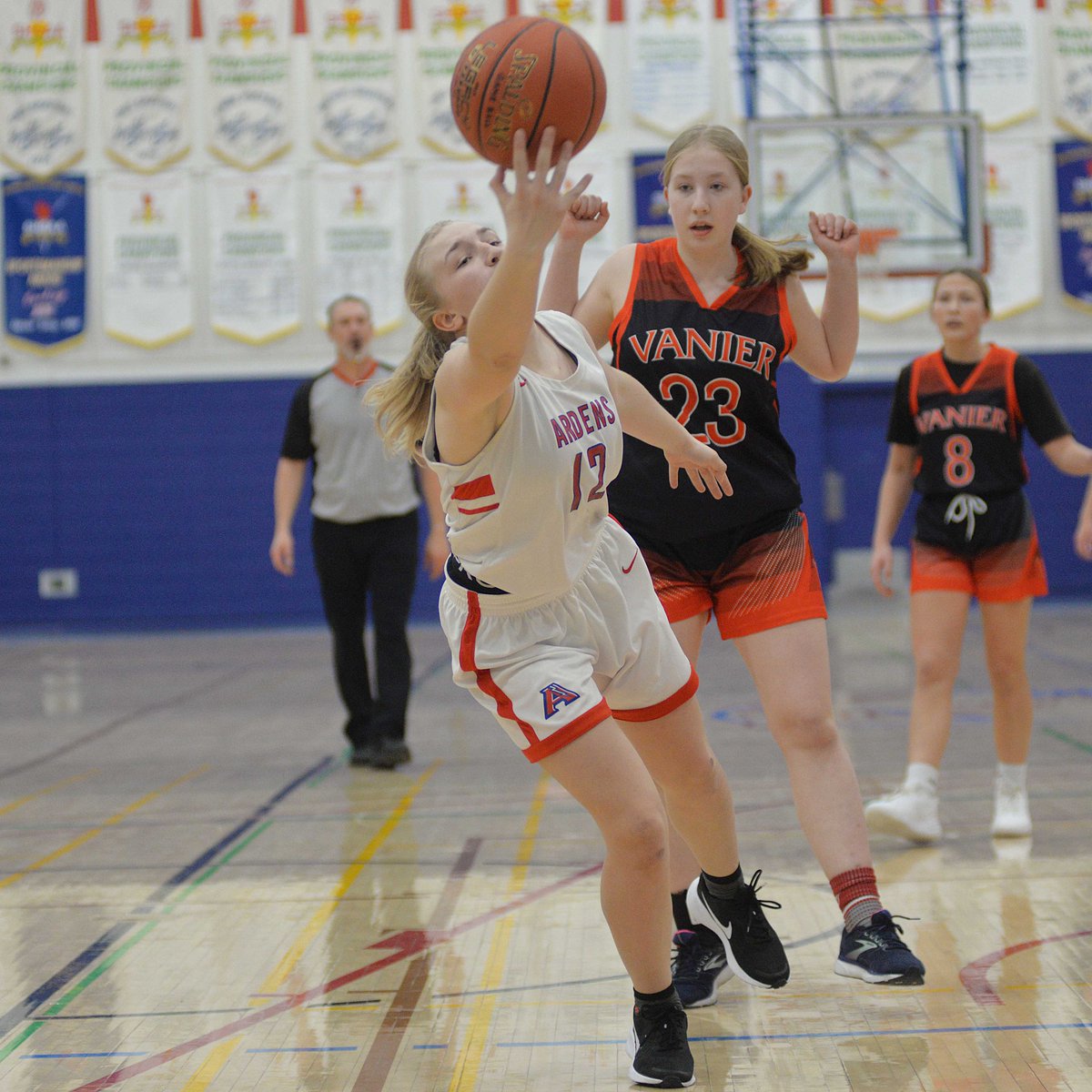 swbooster's tweet photo. The SCCHS Jr Ardens are hosting their home tournament this weekend @SCCHS_Comp @swacsports 

STEVEN MAH https://t.co/oNwLlllVQA