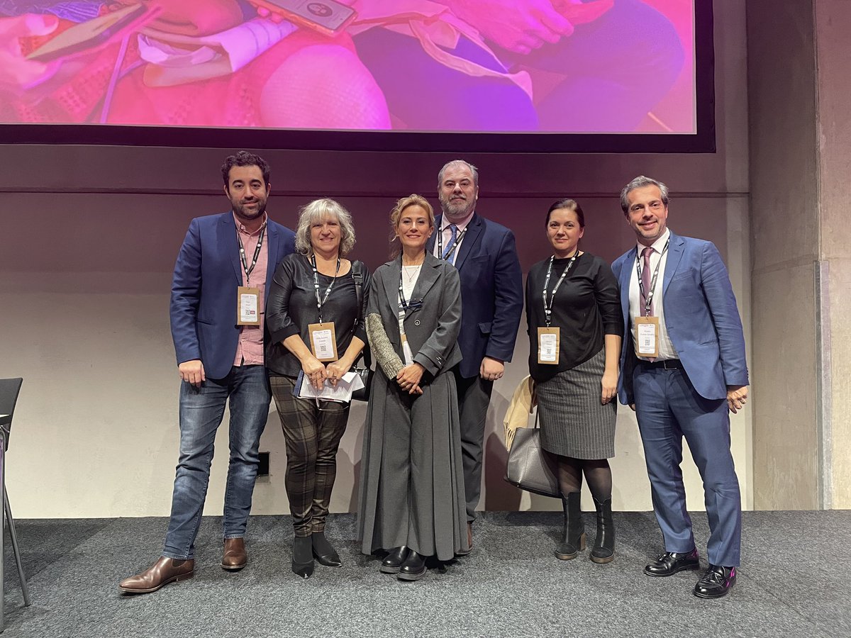 LEYLA ELIF SADE (@leylaelifsade) on Twitter photo Fully packed last day afternoon meeting at #EuroEcho2024 <a href="/PezelT/">Théo Pezel</a> <a href="/escardio/">European Society of Cardiology</a> #eacvi on left atrium Lot to learn. <a href="/EACVIPresident/">EACVI President</a> <a href="/Sarah_Moharem/">Sarah Moharem Elgamal, MBBCh, MSc, PhD👩🏻⚕️🫀</a> <a href="/tkd/">Kristin</a> <a href="/drozgeozden/">Özge Özden Kayhan</a> <a href="/denisamuraru/">Denisa Muraru</a> Fully packed last day afternoon meeting at #EuroEcho2024 <a href="/PezelT/">Théo Pezel</a> <a href="/escardio/">European Society of Cardiology</a> #eacvi on left atrium Lot to learn. <a href="/EACVIPresident/">EACVI President</a> <a href="/Sarah_Moharem/">Sarah Moharem Elgamal, MBBCh, MSc, PhD👩🏻⚕️🫀</a> <a href="/tkd/">Kristin</a> <a href="/drozgeozden/">Özge Özden Kayhan</a> <a href="/denisamuraru/">Denisa Muraru</a>