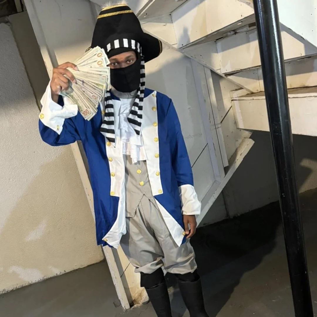 letthedeviIout's tweet image. #Venom roast me, coward